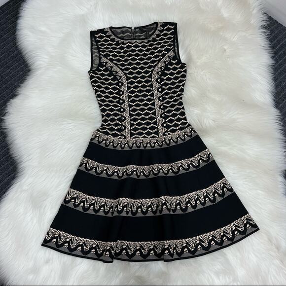 BCBGMAXAZRIA Wilma Jacquard Fit & Flare Dress Size XS NWOT - Picture 6 of 12